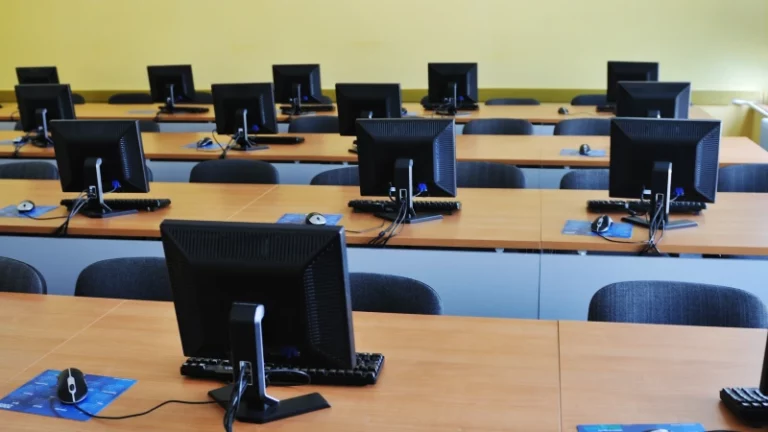 Coût de l'infogérance informatique : prix, facteurs et ROI